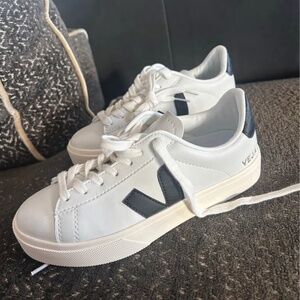 Veja shoes
